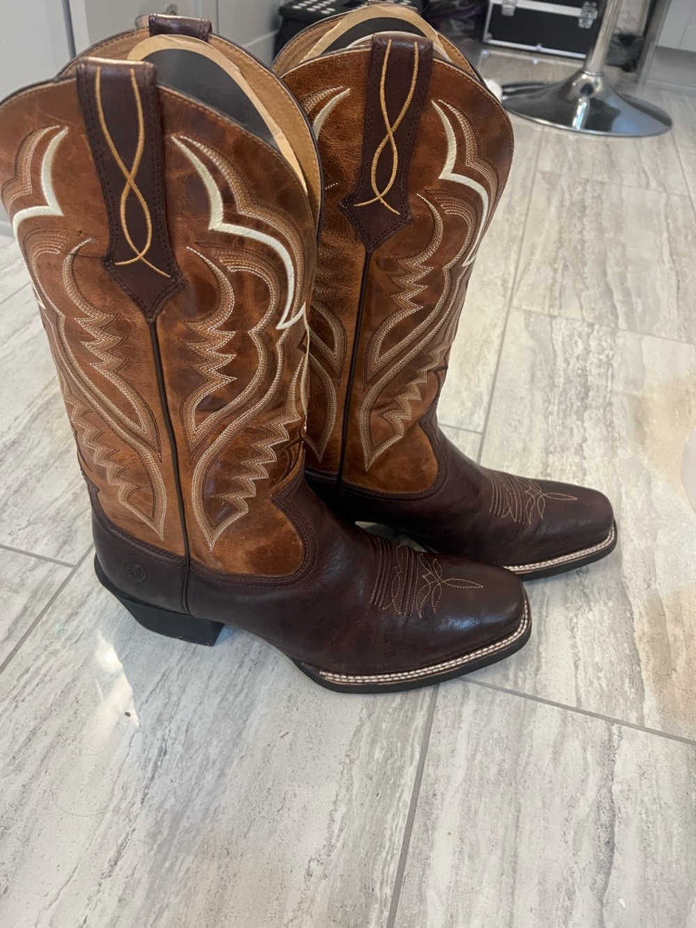 Men's Brown Leather Western Cowboy Boots - Two-Tone Brown
